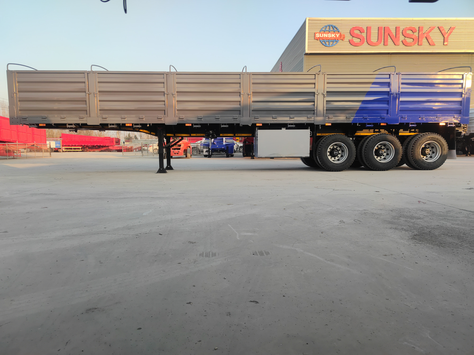 Xiamen Sunsky Vehicle Co.,Ltd - Camions - neuf, Euro 2 undefined: photos 1