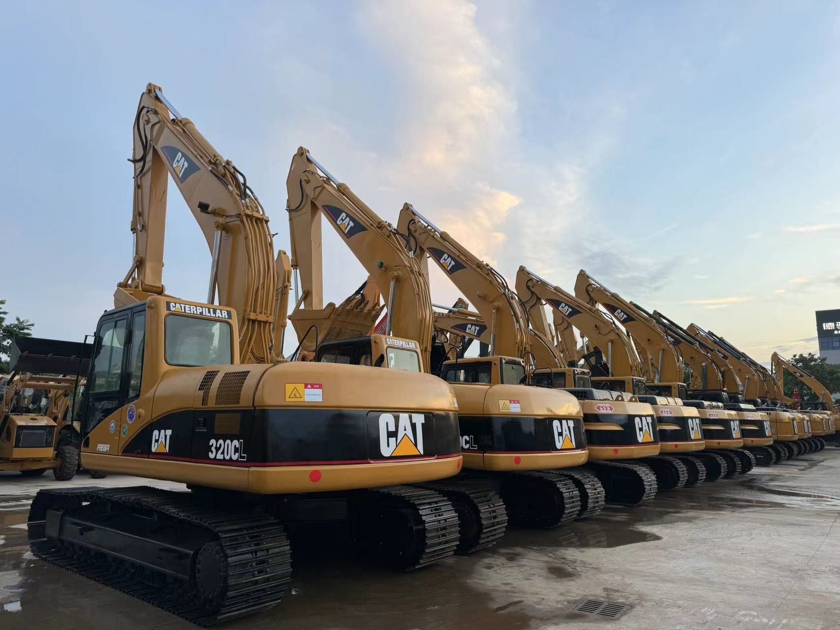 Sunight Development Company Limited - Camions - Euro 2 undefined: photos 3