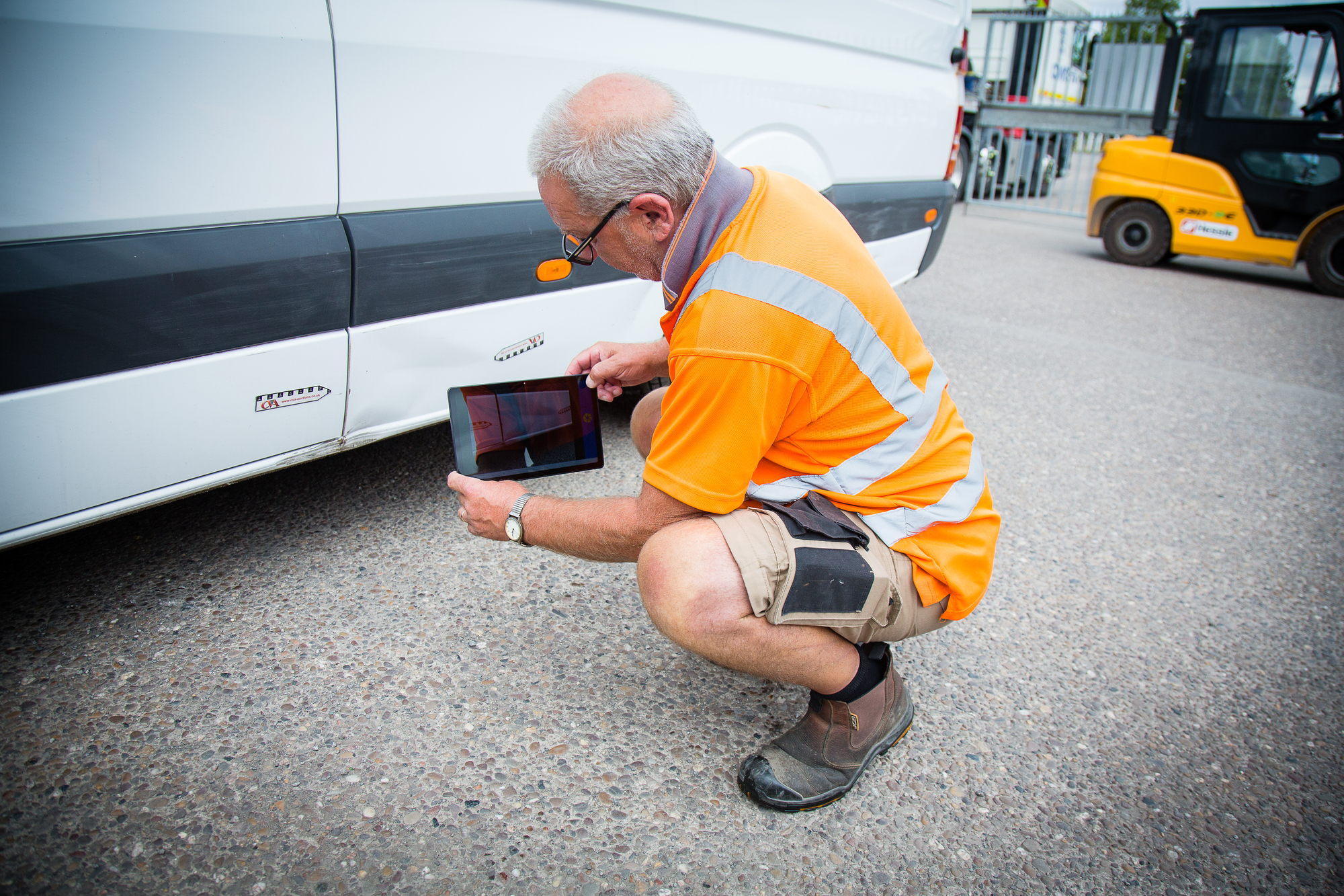 COMMERCIAL VEHICLE AUCTIONS LIMITED - Véhicules utilitaires FORD Transit - Année: 2016, diesel undefined: photos 10