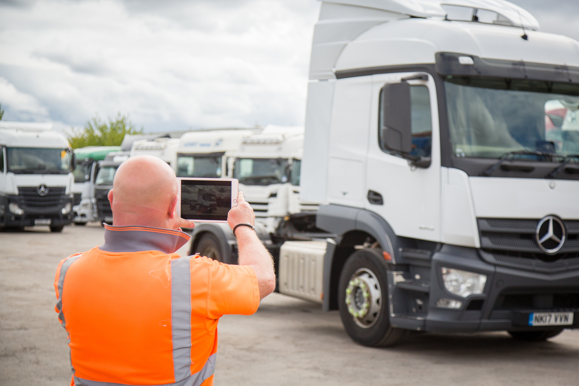 COMMERCIAL VEHICLE AUCTIONS LIMITED - Véhicules utilitaires FORD Transit - Année: 2016, diesel undefined: photos 15