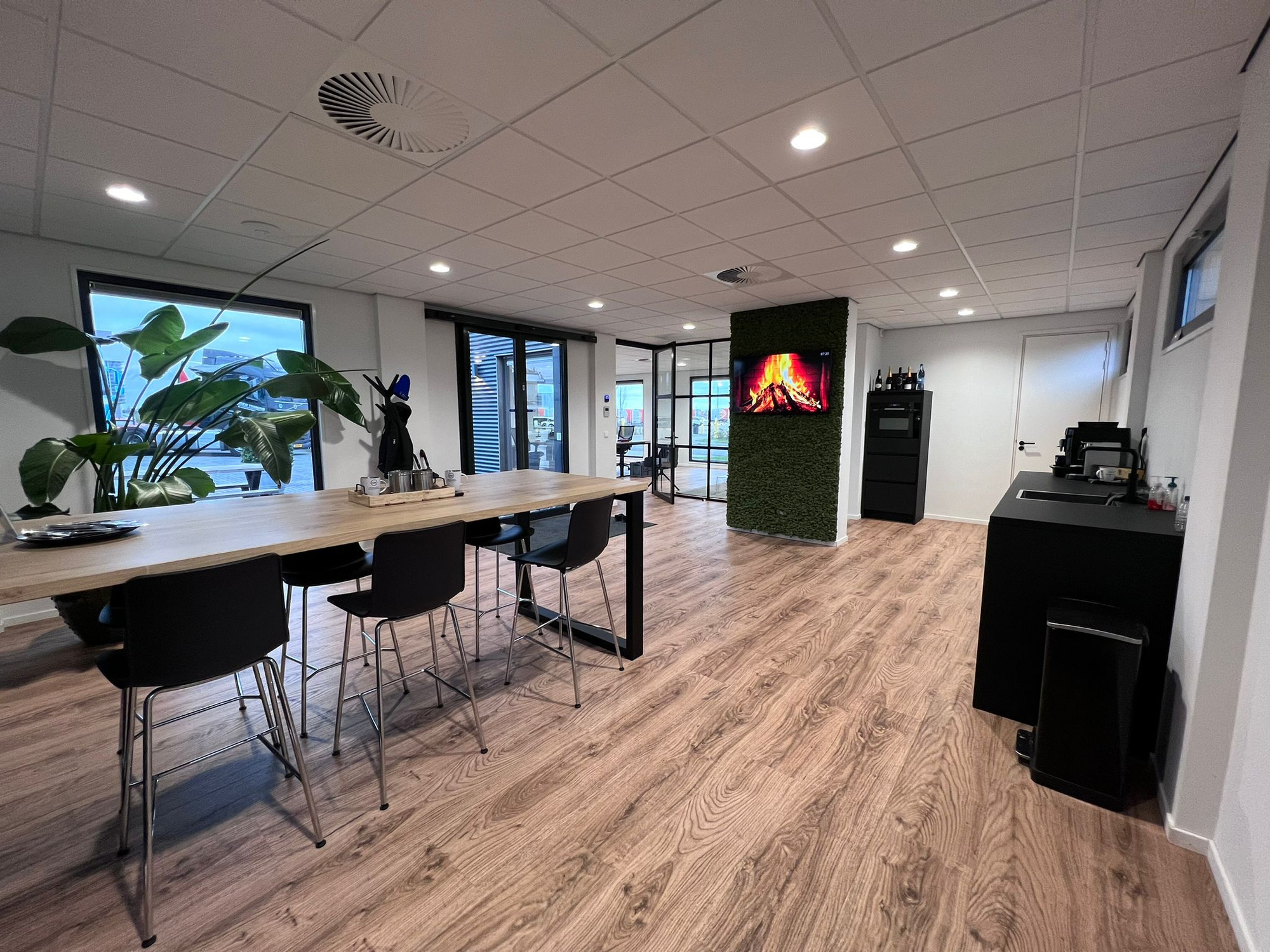 LVS Used TRUCKS - Annonce de vente undefined: photos 4