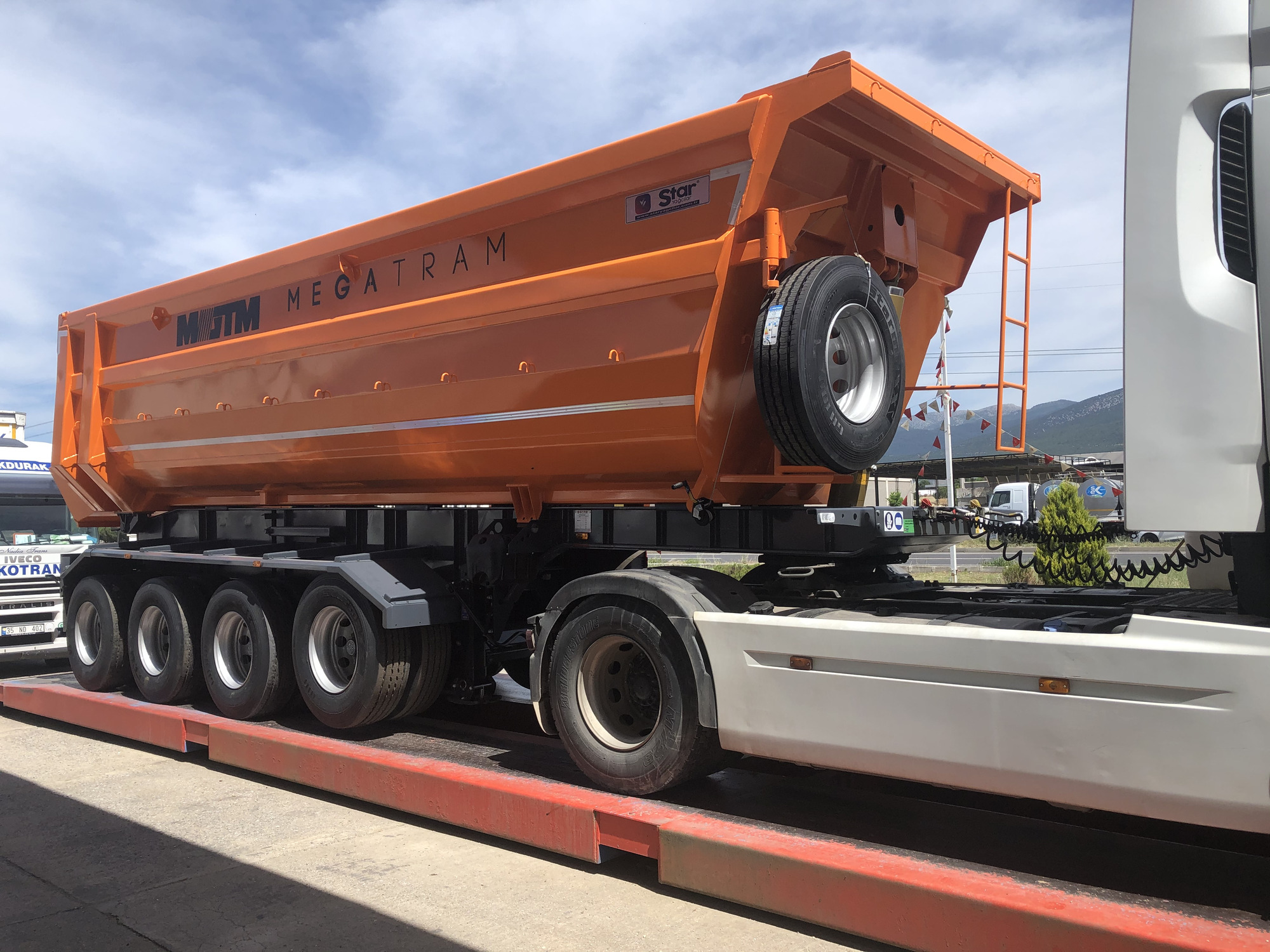 STAR YAGCILAR undefined: photos 17