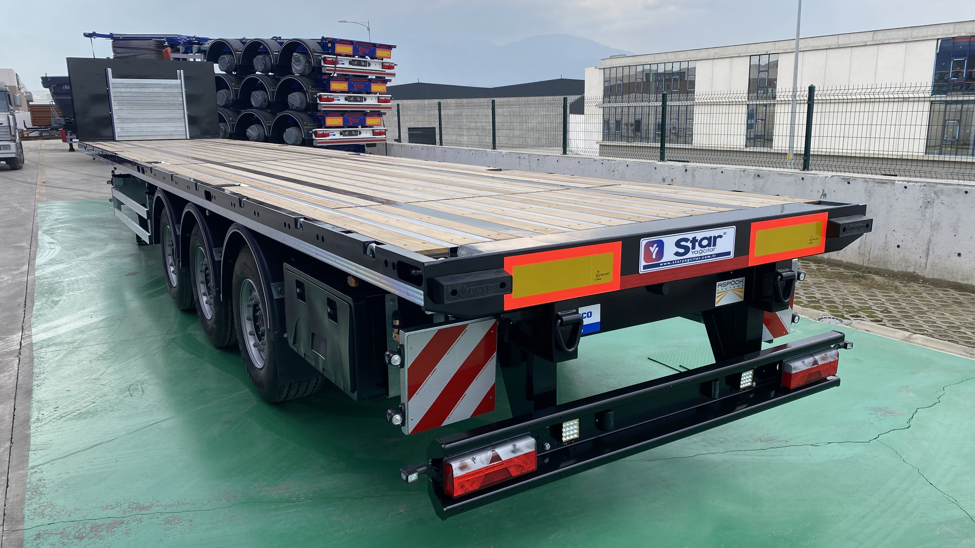 STAR YAGCILAR undefined: photos 5