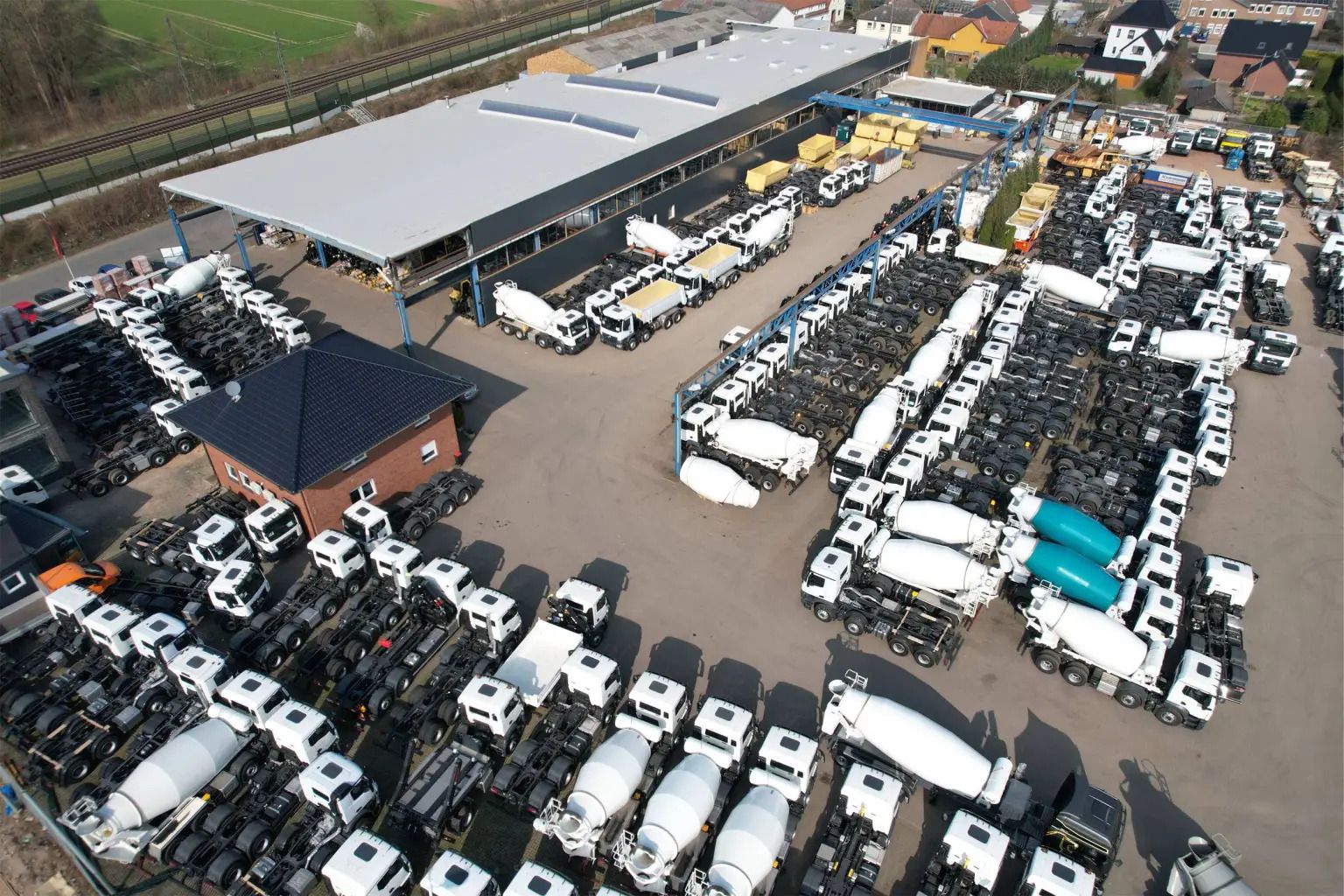HD Truck Solutions GmbH & Co. KG - Annonce de vente undefined: photos 1