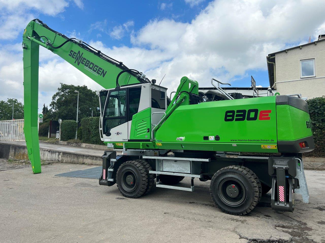 Daniel Manno  Baumaschinenhandel undefined: photos 15