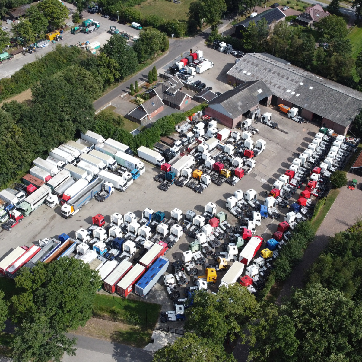 Hesselink Trucks B.V. - Camions - Année: 2021 undefined: photos 7