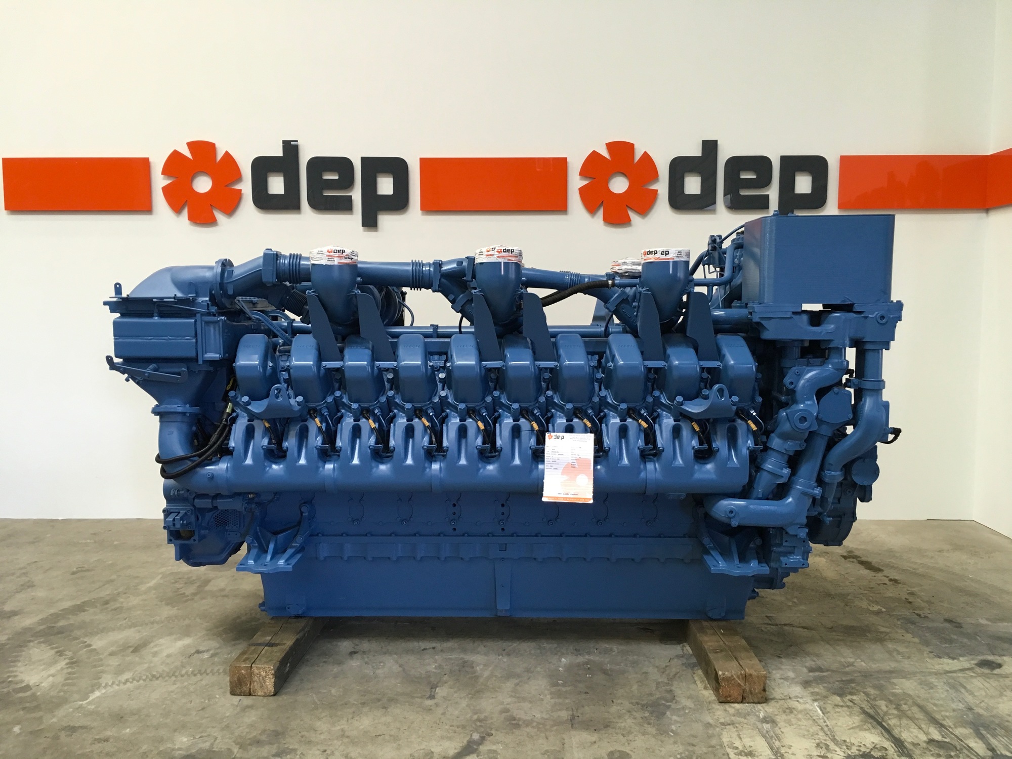 DUTCH ENGINES AND PUMPS undefined: photos 1
