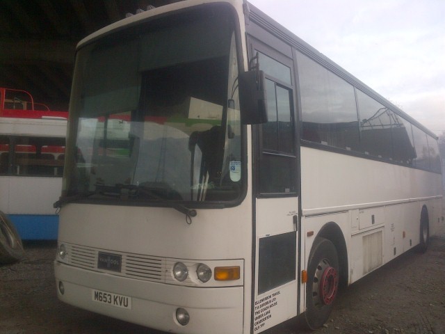 USED COACH SALES LTD - Annonce de vente undefined: photos 3