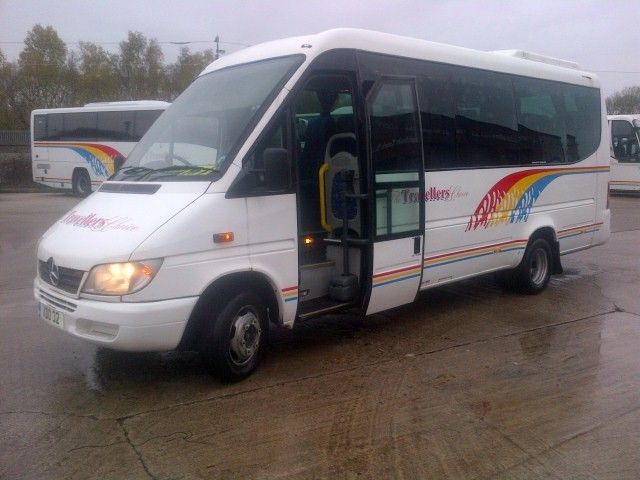 USED COACH SALES LTD - Annonce de vente undefined: photos 9