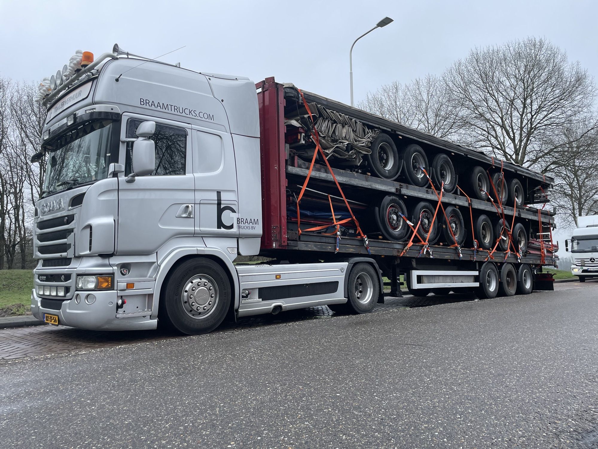 BRAAM TRUCKS & TRAILER VERHUUR B.V. undefined: photos 15