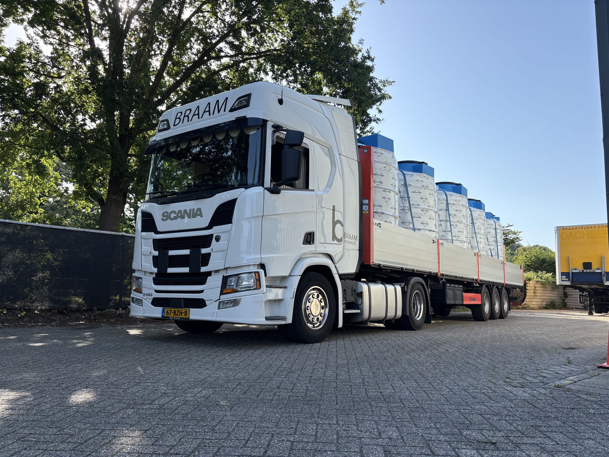 BRAAM TRUCKS & TRAILER VERHUUR B.V. - Annonce de vente undefined: photos 23