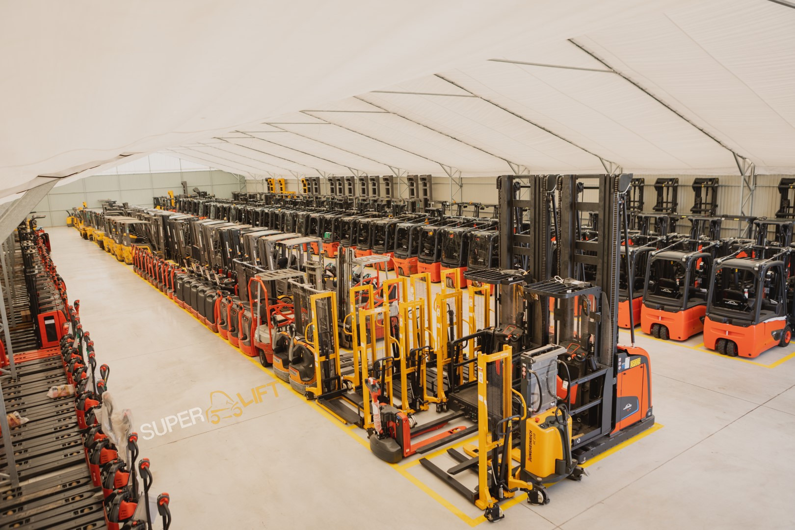 SUPERLIFT - Véhicules de voirie/ Spéciaux HAKO undefined: photos 9
