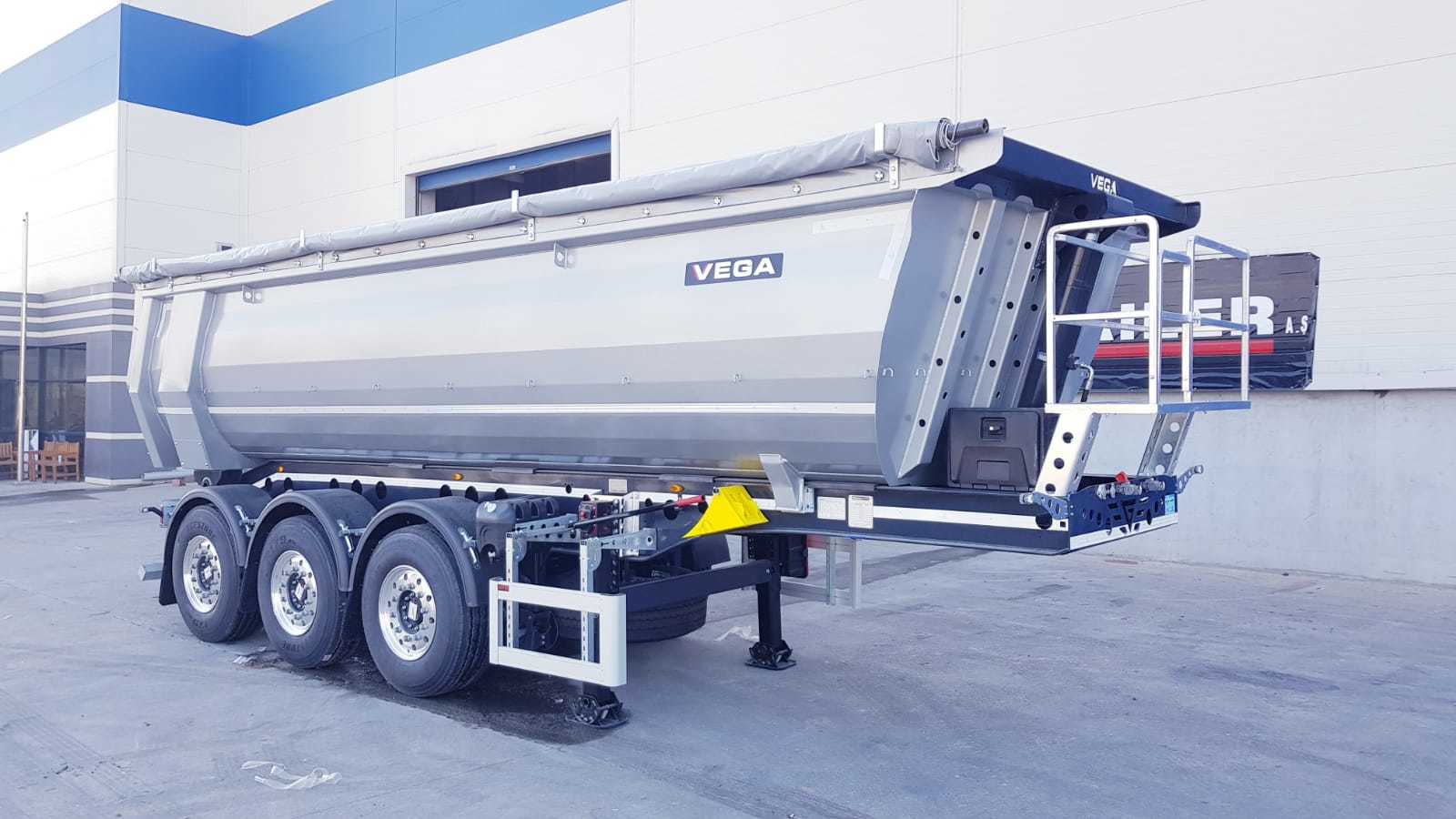 VEGA TRAILER undefined: photos 38