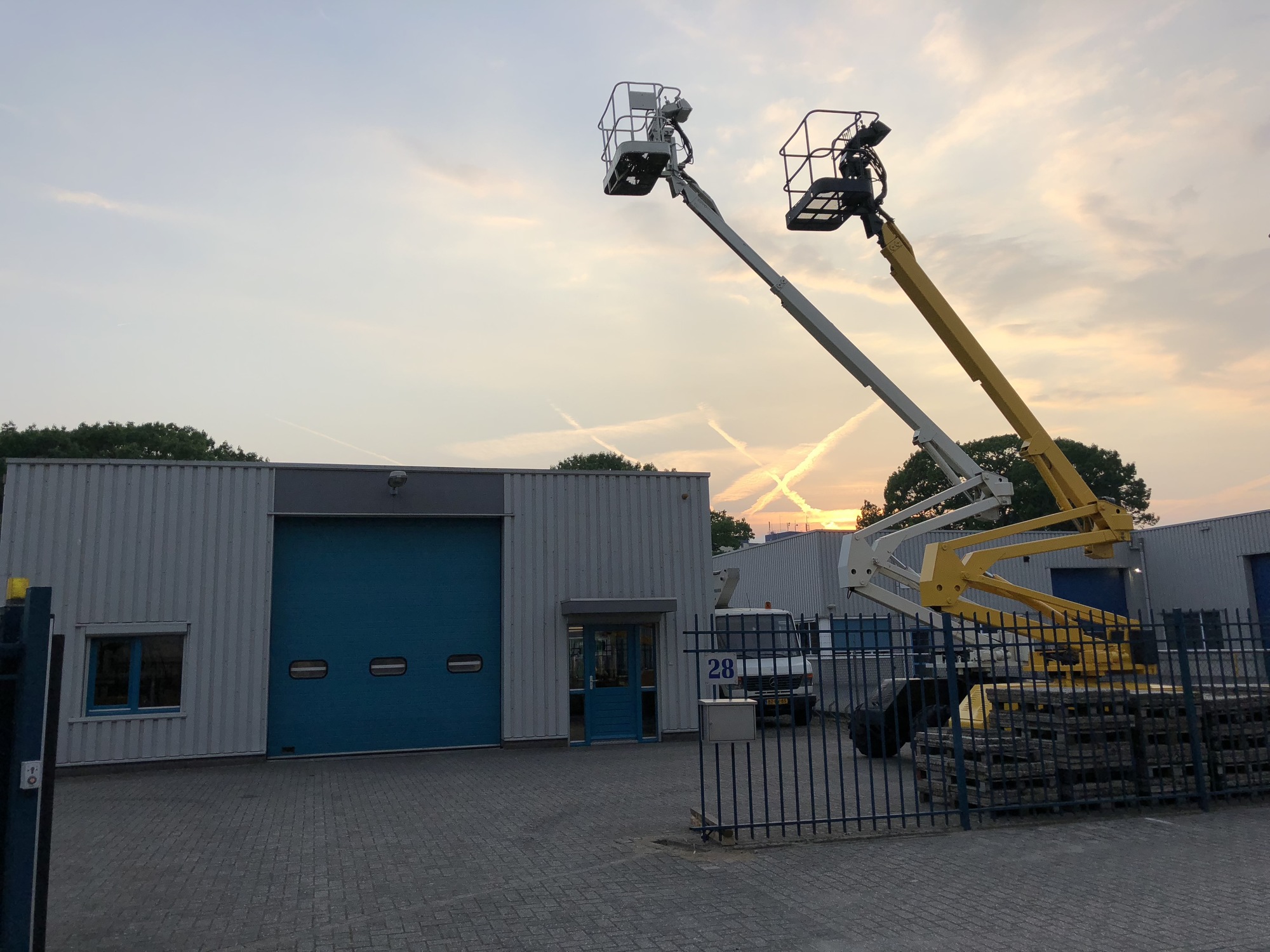 Otten Machines Gennep - Engins de chantier HAULOTTE Compact 10 - électrique undefined: photos 1