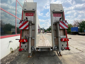 Remorque porte-engin surbaissée pour transport de équipements lourds Goldhofer t3 3 Achs Tiefladeranhänger: photos 5 Remorque porte-engin surbaissée pour transport de équipements lourds Goldhofer t3 3 Achs Tiefladeranhänger: photos 5