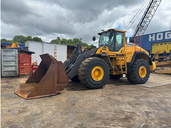 Chargeuse sur pneus VOLVO L220H
