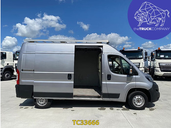 Fourgon utilitaire Peugeot Boxer D2.1: photos 3