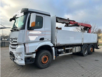 Camion plateau MERCEDES-BENZ