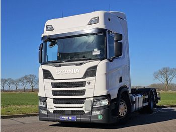Camion porte-conteneur/ Caisse mobile SCANIA R 450