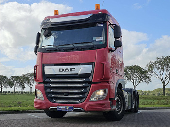 Tracteur routier DAF XF 530