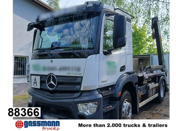 Camion multibenne MERCEDES-BENZ Actros 1832