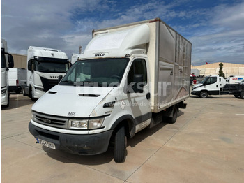 Fourgon IVECO Daily 35c14