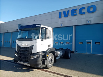 Châssis cabine IVECO X-WAY