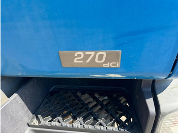 Camion citerne pour transport de carburant Renault Premium 270 DCI: photos 4