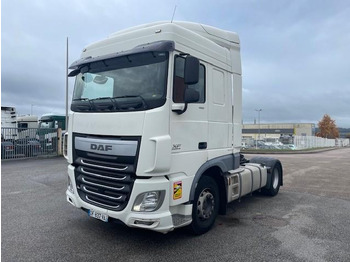 Tracteur routier DAF XF 460