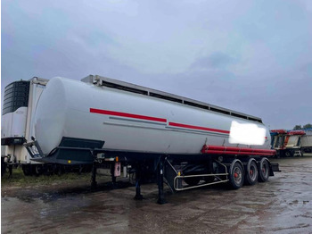 Semi-remorque citerne TRAILOR