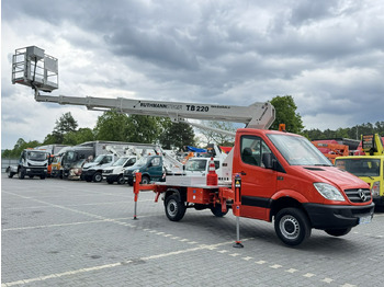 Camion avec nacelle MERCEDES-BENZ Sprinter
