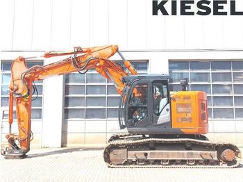Pelle sur chenille HITACHI ZX225