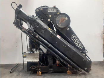 Grue auxiliaire FASSI
