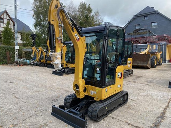 Mini pelle CATERPILLAR 302