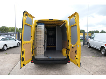 Fourgon utilitaire RENAULT Master