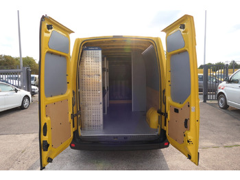 Fourgon utilitaire RENAULT Master