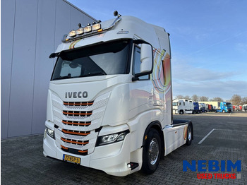 Tracteur routier IVECO S-WAY