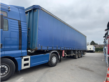 Semi-remorque rideaux coulissants FRUEHAUF