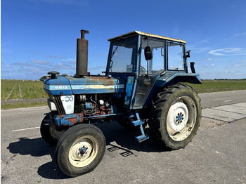 Tracteur agricole FORD