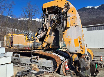 Machine d'exploitation minière LIEBHERR R 944
