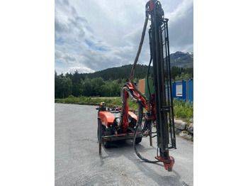 Foreuse Sandvik Commando DC130Ri: photos 3