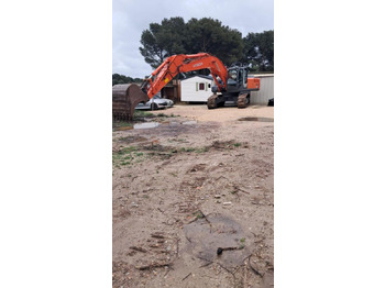 Pelle sur chenille HITACHI ZX350