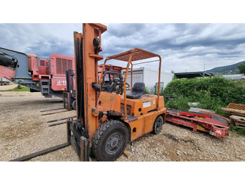 Chariot élévateur diesel Komatsu FD25T: photos 4