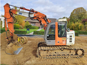 Pelle sur chenille HITACHI ZX135