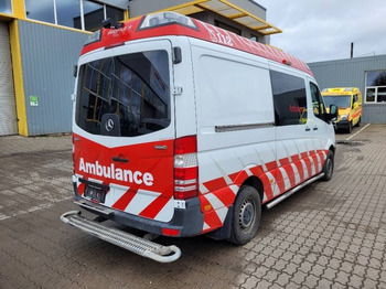 Ambulance MERCEDES – BENZ SPRINTER 319 3.0D AMBULANCE (PROFILE) KLIMA, 6.2017, EURO 6: photos 4 Ambulance MERCEDES – BENZ SPRINTER 319 3.0D AMBULANCE (PROFILE) KLIMA, 6.2017, EURO 6: photos 4