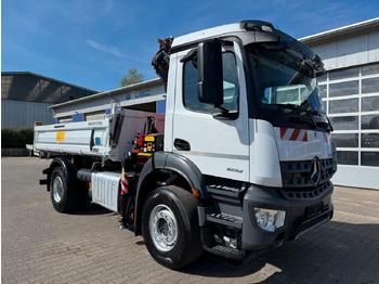 Camion grue MERCEDES-BENZ Arocs 1832