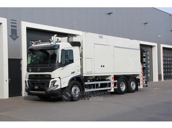 Camion hydrocureur VOLVO FMX 500