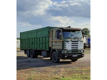 Camion plateau SCANIA 113