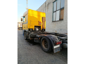 Tracteur routier DAF XF 95.380 S1681: photos 5 Tracteur routier DAF XF 95.380 S1681: photos 5