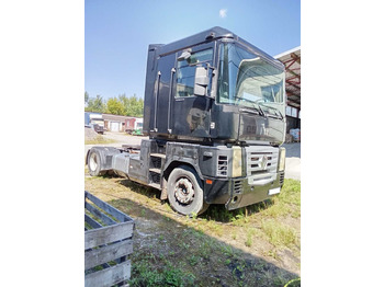 Tracteur routier RENAULT Magnum 440